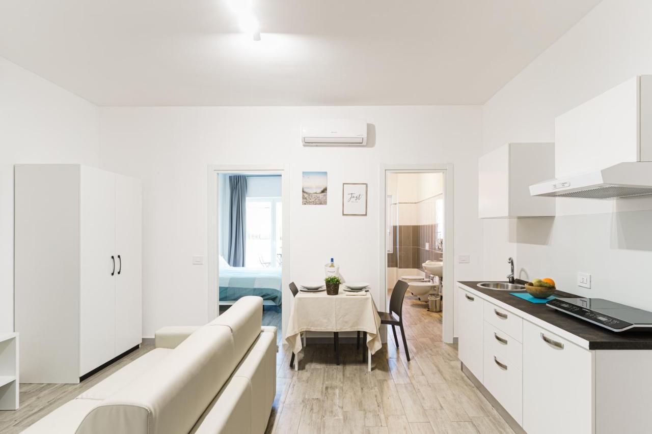 Aparthotel Le Marine 비쉘리에 외부 사진